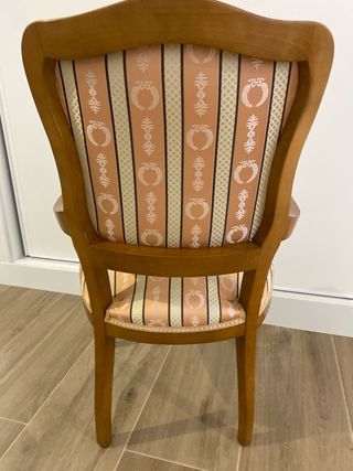 Butaca Descalzadoras Madera Tapizadas.