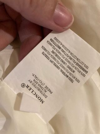 Cazadora Moncler blanca niña