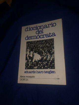 Diccionario del democrata Libros mosquito 11