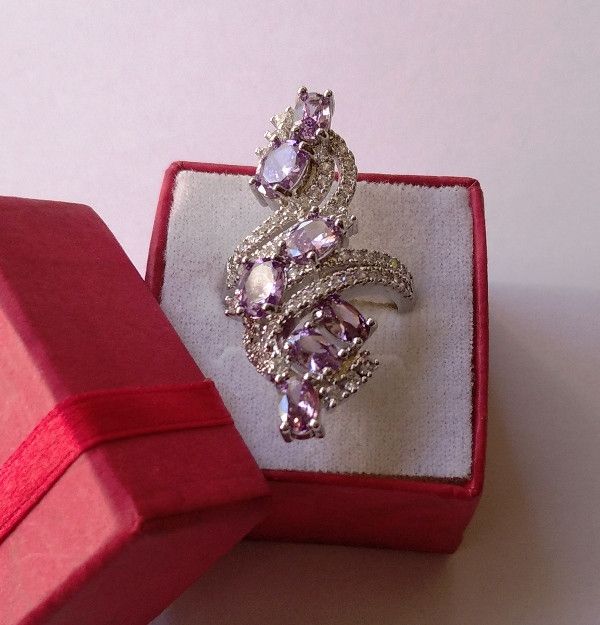 ANELLO IN ARGENTO E AMETISTA