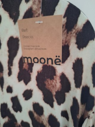 Chaqueta bomber moonë animal print