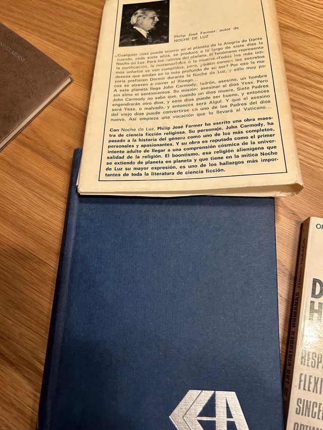 Pack 3 libros más 1 de regalo