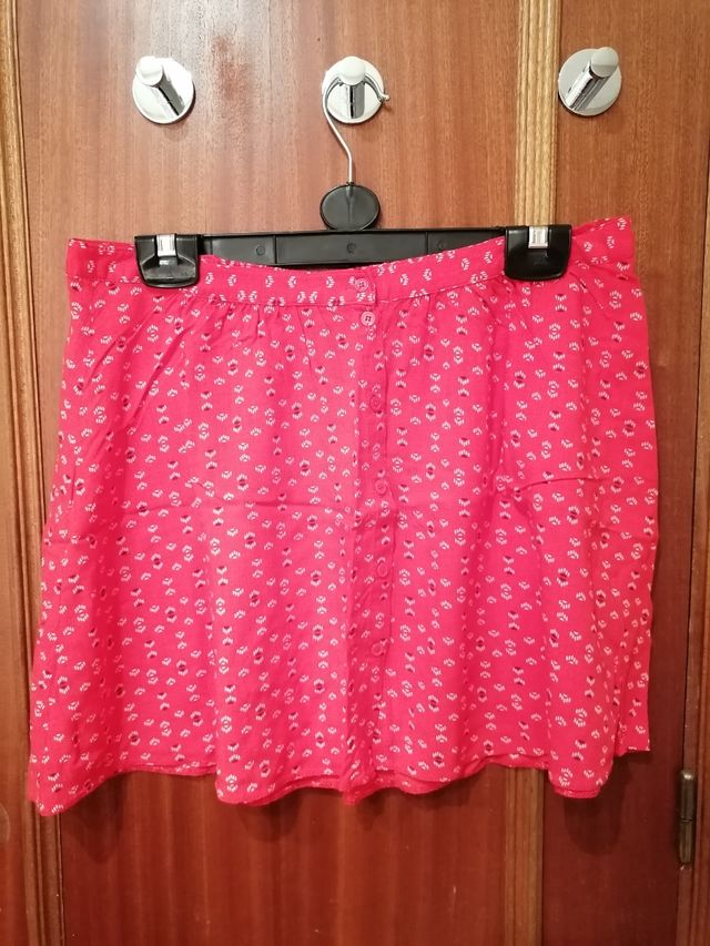 Falda roja Clockhouse