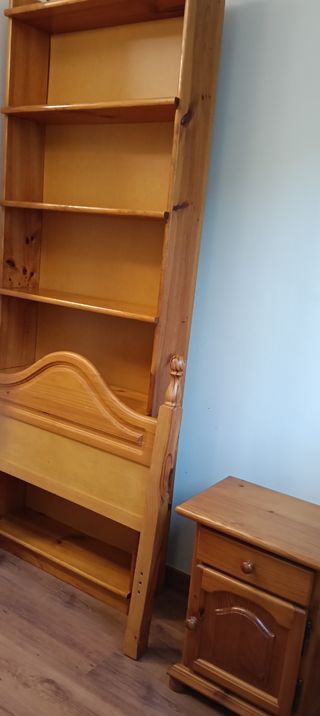 Estanteria , mesilla ,cabezal