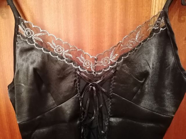 Blusa negra seda encaje talla S