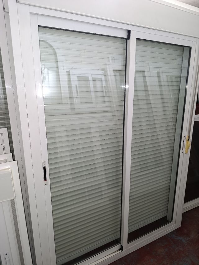 Ventana corredera aluminio blanco