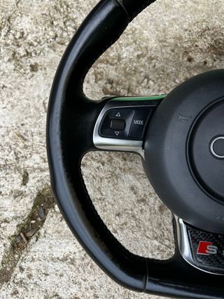 Volante Audi S-Line achatado multifuncion levas