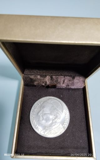 Moneda Juan Pablo II: Edición Conmemorativa