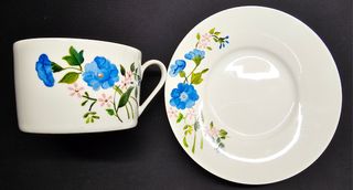 Set Tazzine e piattino dipinti a mano