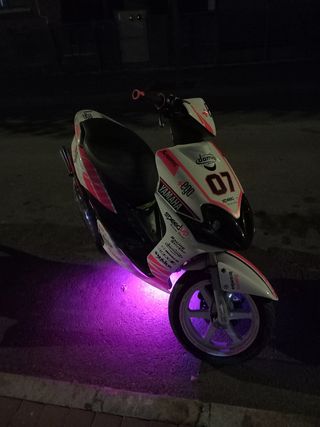 Yamaha Jog RR 49cc - Moto