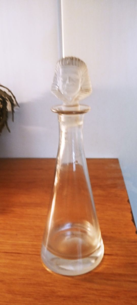 Botella  perfume Marca Bichara antigua coleccion.