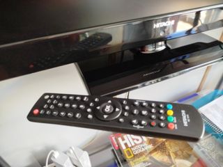 TELEVISOR HITACHI  22 pulgadas