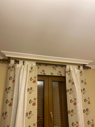 Cortinas, barra y faldon.