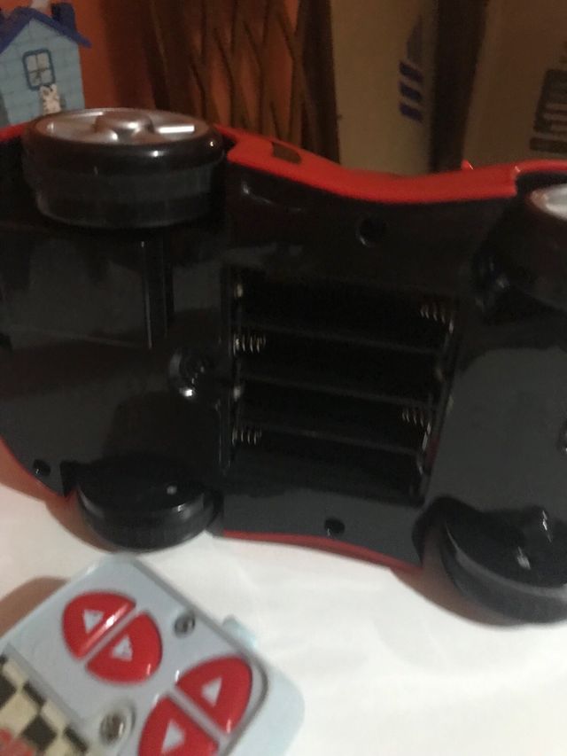 Cars con telecomando a pile