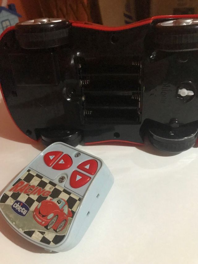 Cars con telecomando a pile