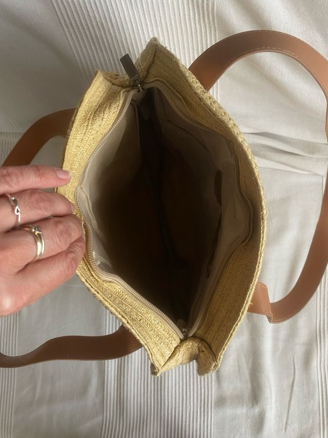 Bolso Mulaya mediano grande muy nuevo