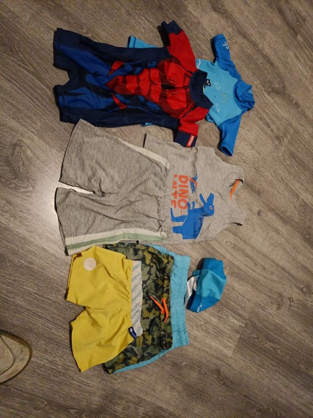 Lote bañadores talla 92