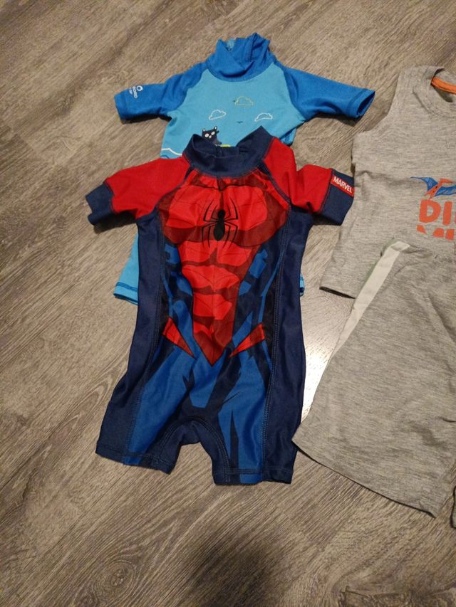 Lote bañadores talla 92