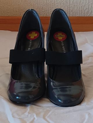 Zapato tacón Roberto Botella - Gris