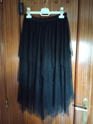 Falda tul negra asimétrica unicolor gótico