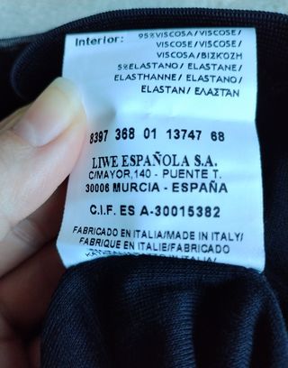 Falda tul negra asimétrica unicolor gótico