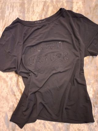 T-Shirt nera in viscosa