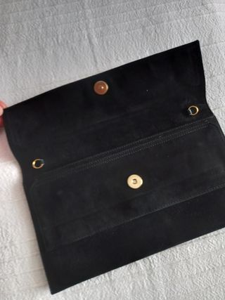 Bolso clutch negro terciopelo