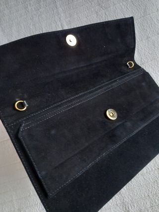 Bolso clutch negro terciopelo