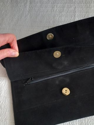 Bolso clutch negro terciopelo