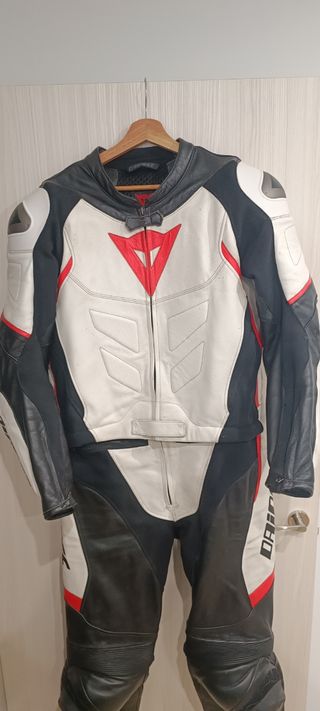Mono Dainese Laguna Seca, 2 piezas.