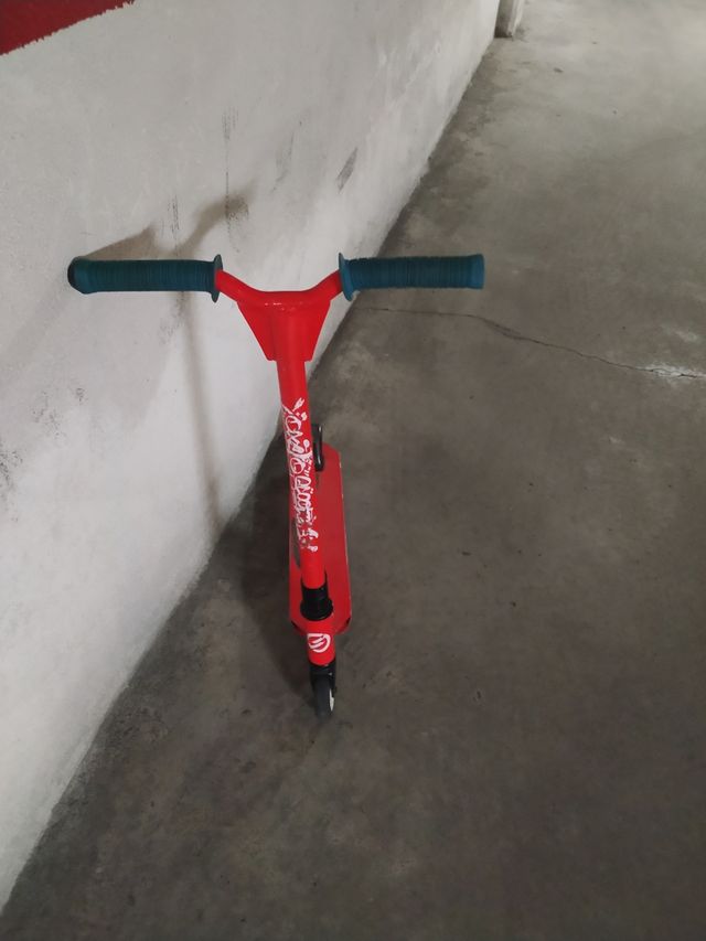 Patinete de saltos y acrobacias