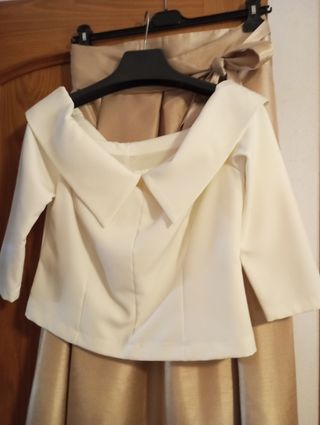 Conjunto seda beige y blanco