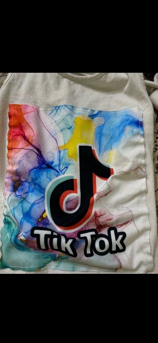 Vestido blanco tik tok con flecos