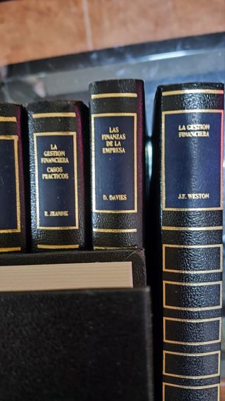 Coleccion Completa Finanzas Deusto