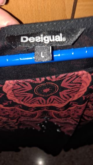 Camisa Desigual negra y roja - Talla L equ 46