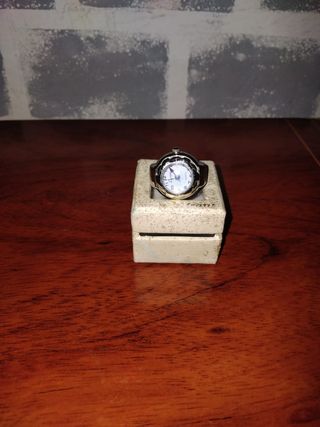 Anillo reloj