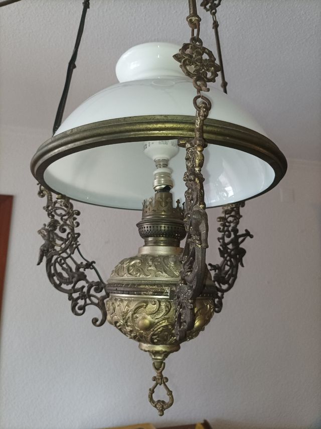 Làmpara antigua sube baja