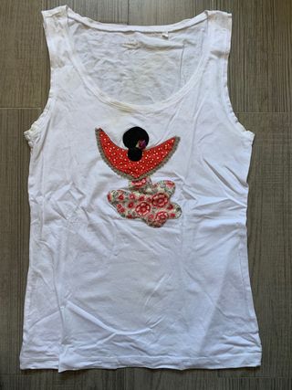Camiseta Feria mujer flamenca bordada T.S. 7€
