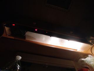 Hornilla con fregaderoy extractor con luz