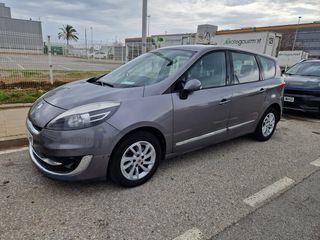 Renault Grand Scenic 2013