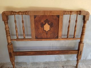 Cabecero y piecero de cama antigua 