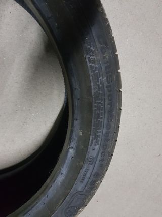 1 neumático 225,40,18, continental