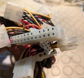 Alimentatore PC Desktop Bestec 300w Model ATX-300