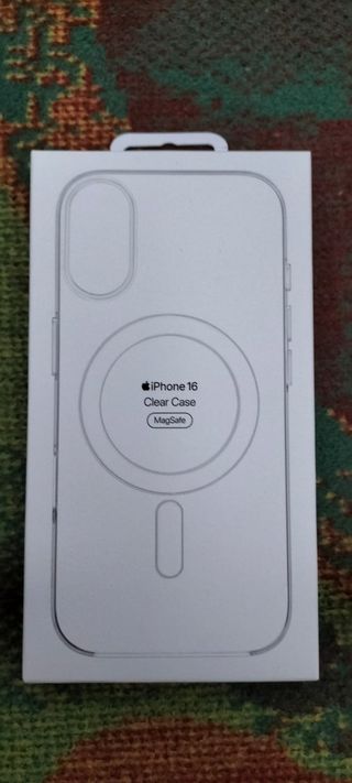 Funda Apple iPhone 16 + Cargador MagSafe