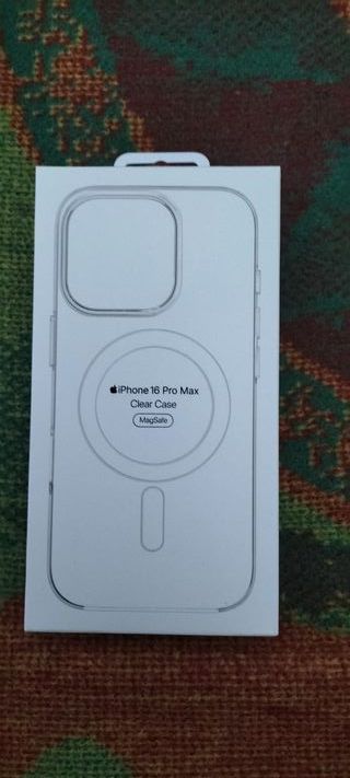 Funda Apple iPhone 16 Pro Max + Cargador MagSafe