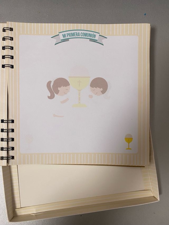 Libro de firmas de Comunión