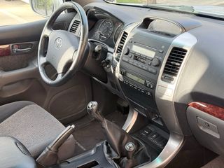 Toyota Land Cruiser VX 66.900 km !!
