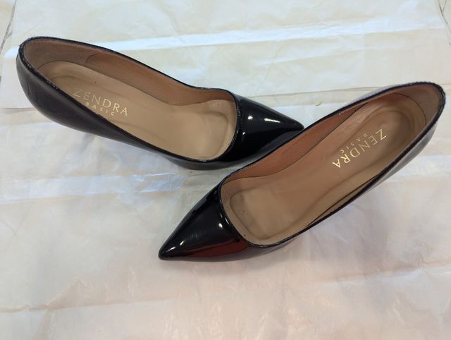 Zapatos Zendra negros de tacón