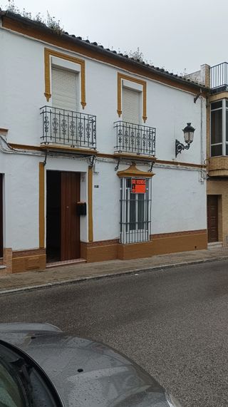 Casa en Morón - 2 plantas