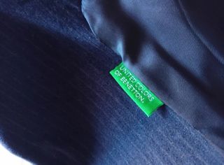 Americana Benetton azul marino - Talla 46. Nueva